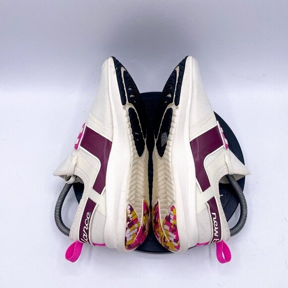 New Balance Women’s Nergize Sport Sneaker Size 8 - Picture 5 of 11